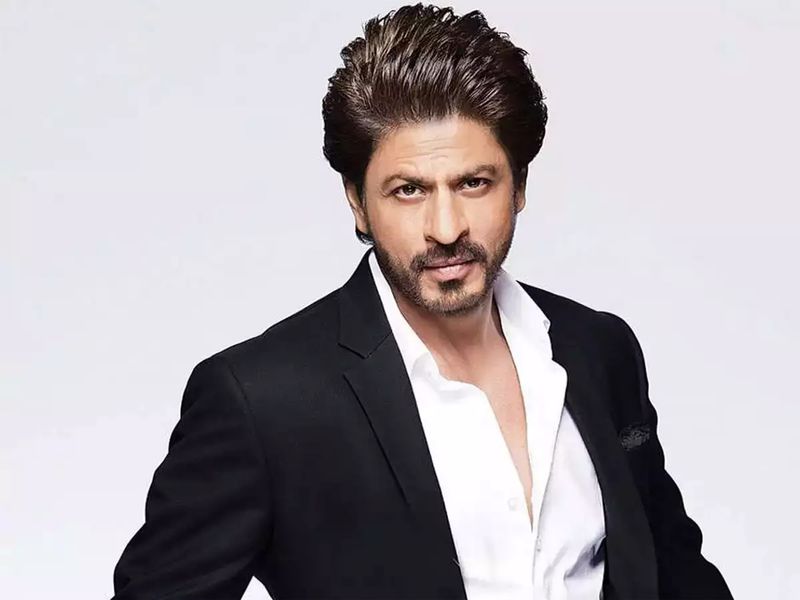 shah rukh khan
the king of bollywood
richest actor in the world
Why Is Shah Rukh Khan So Popular?
