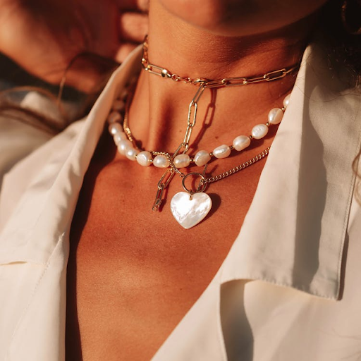 Layer Jewellery Like a Pro