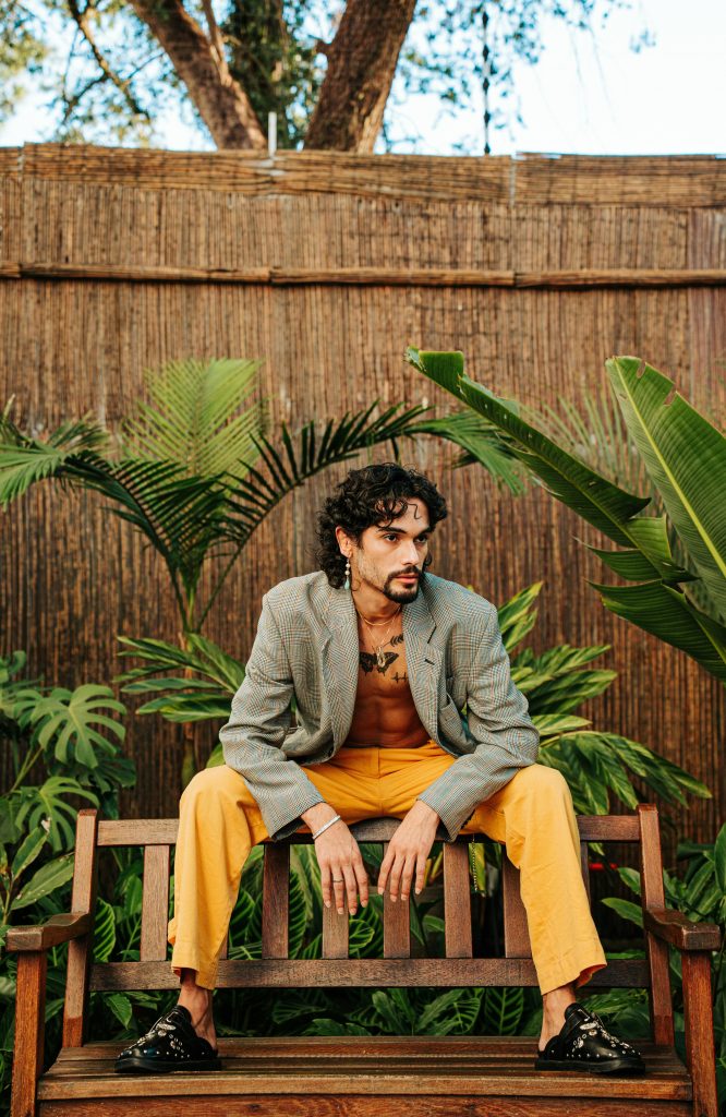 Old Money Wardrobe Must-Haves for Men